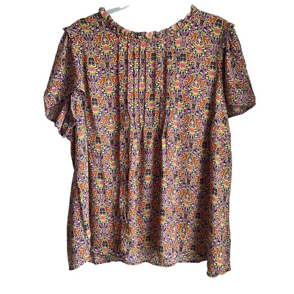 Rose + Olive Tops - Rose + Olive Sz 2XL Ditsy Floral Top Blouse Pleated pull over Ruffle Neckline